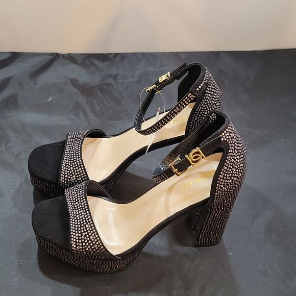 BRAND NEW BEBE SHAYLA BLOCK HEEL SANDAL - Picture 9 of 16